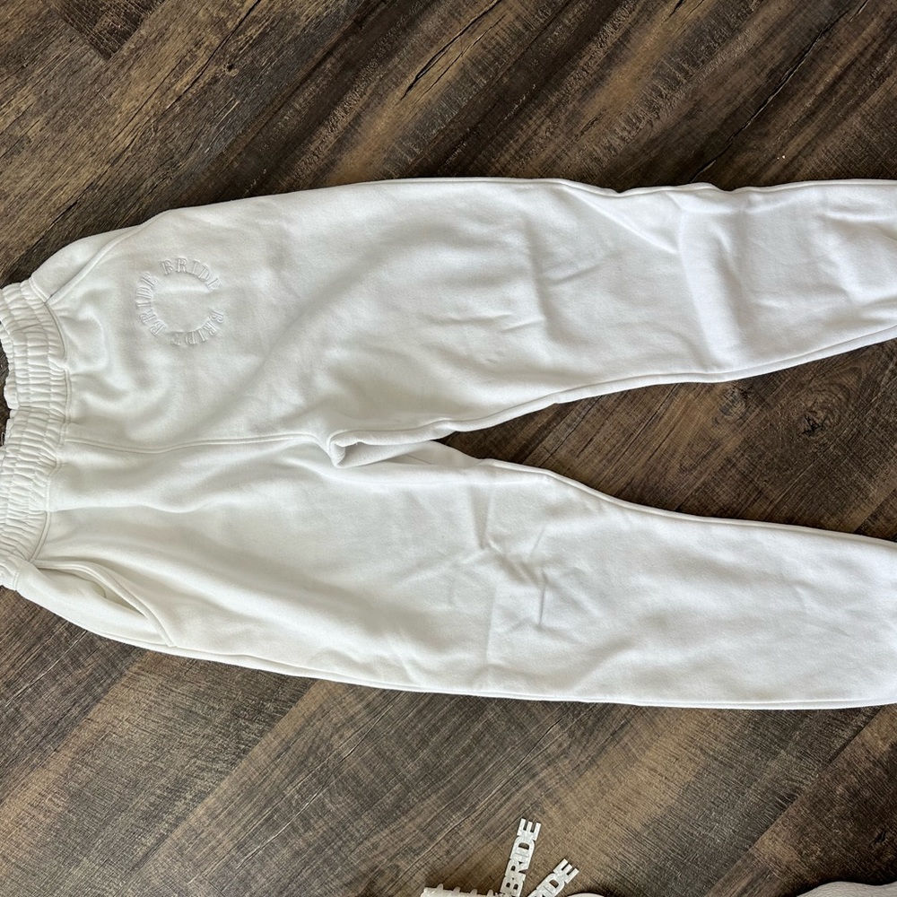 Six Stories Bride Motif Sweatpants - White - M